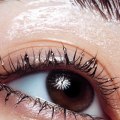 What does it mean if your eyelashes are short?