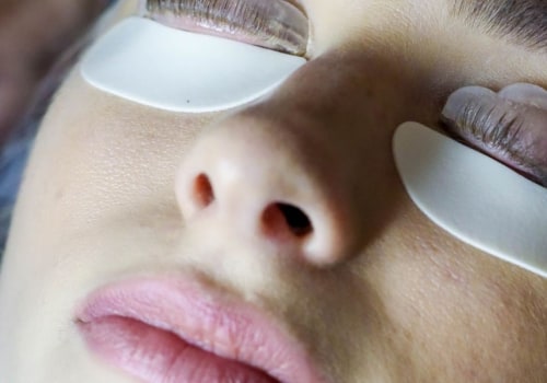 Can lash lifts be damaging?